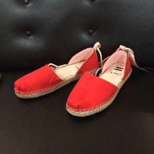 Clare V. x Toms red espadrilles NEVER WORN